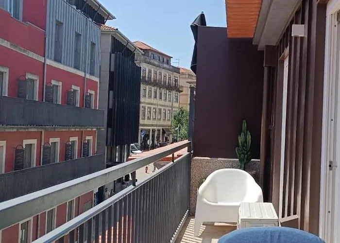 Boutique Rentals-the Alma W/ Balcony *